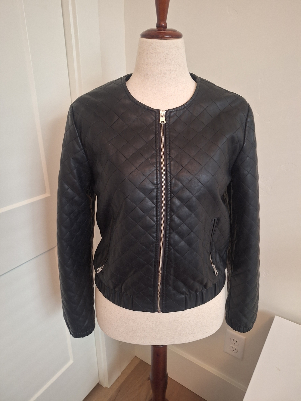 Apt. 9 Black Quilted Zip-Front Bomber Jacket